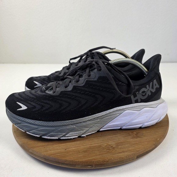 HOKA One One Arahi 6 Shoes Mens Size 11.5 Black White Stability Road Running